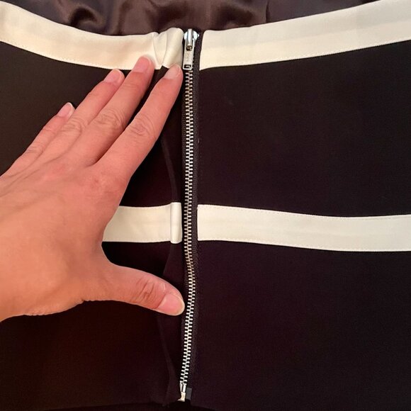 New Strapless Suiting Top With Contrast Bows || Meshki - Picture 4 of 4